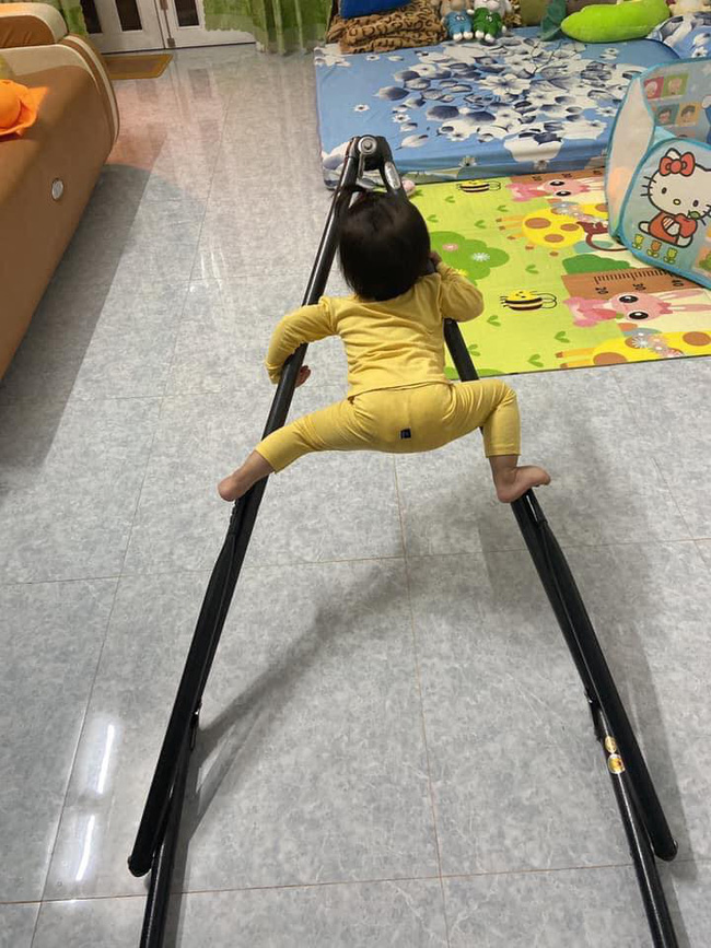 Chùm ảnh chứng minh câu nói Con trai nghịch lắm, đẻ con gái hiền lành hơn là sai quá sai-2