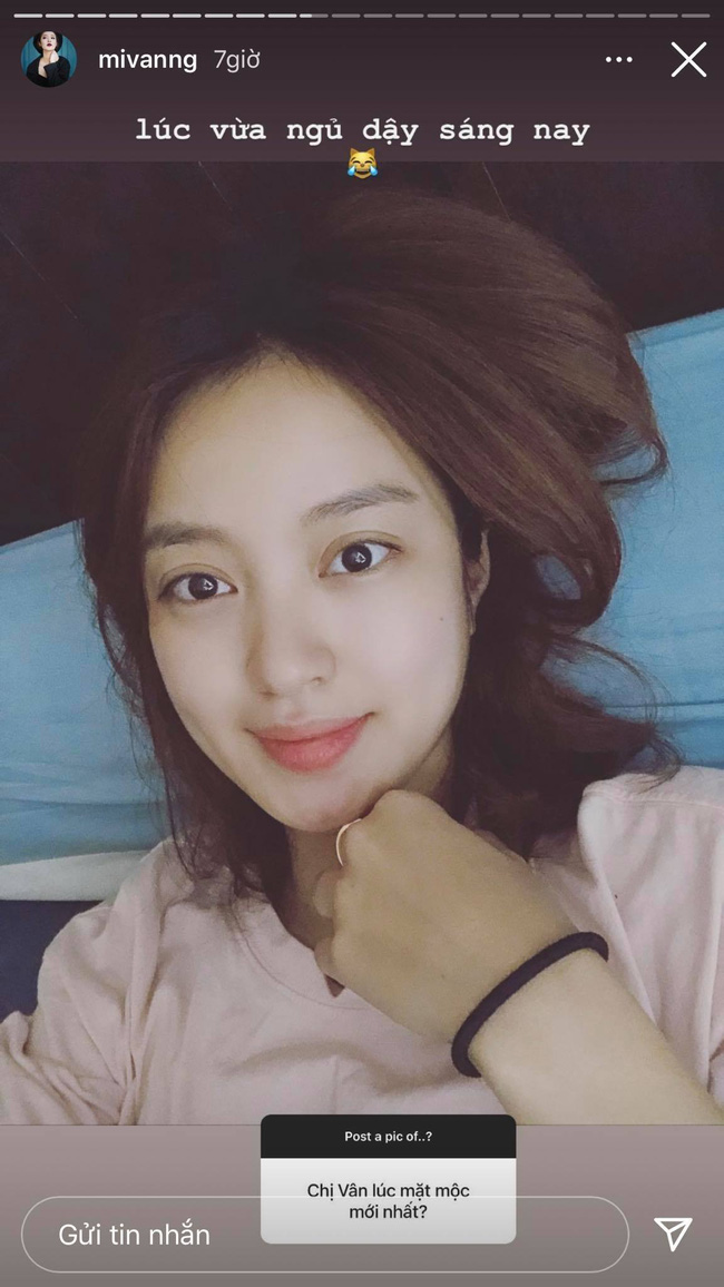 Mi Vân gây choáng váng khi đăng ảnh mộc 100% lúc vừa ngủ dậy, quả không hổ danh nhan sắc hot girl đời đầu đình đám-1