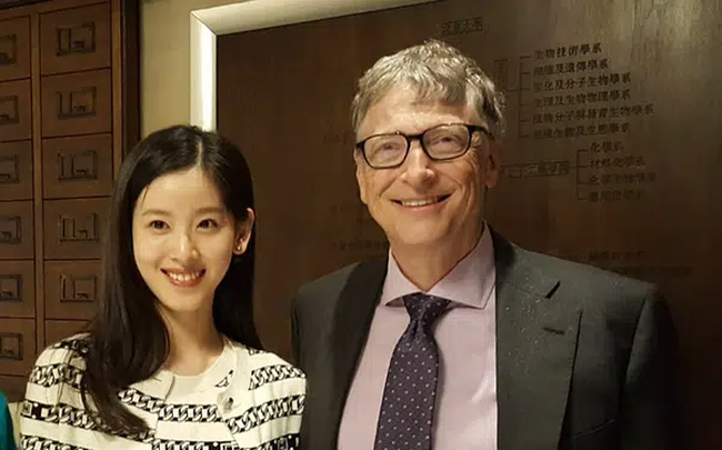 Hotgirl trà sữa và cuộc hôn nhân với tỷ phú hơn 19 tuổi: Cưới được 6 tháng đã sinh con, êm ấm vài năm rồi đối mặt với hàng loạt bão táp vì chồng!-15