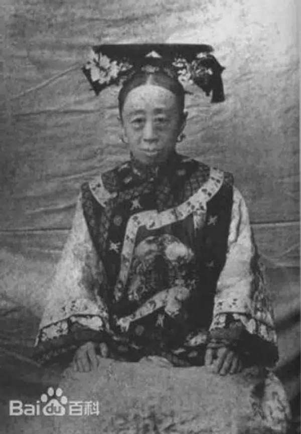 Công chúa cuối cùng của triều Thanh: 17 tuổi thành góa phụ, dám phê bình thói xa xỉ của Từ Hi Thái hậu khiến bà câm nín nhưng vẫn nể sợ-1