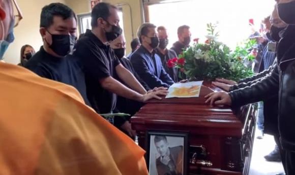 Người thân Vân Quang Long vạch trần sự thật về vợ kém tuổi của cố ca sĩ: Sống quá giả tạo, chửi bố mẹ chồng nặng lời-2