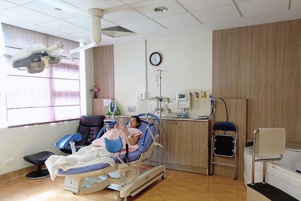 Hot mom có gần 200 nghìn người theo dõi trên MXH: Mang thai đến tháng cuối chỉ tăng 10kg, chỉ cách ăn uống vào con đơn giản không tưởng-14