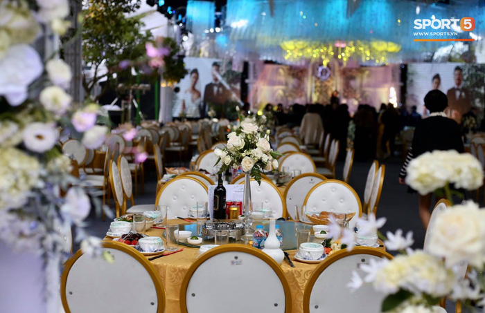 Đám cưới Tiến Dũng và Khánh Linh ở Bắc Ninh: Mời hơn 1500 khách, quà cảm ơn trao tay ngọt ngào-6