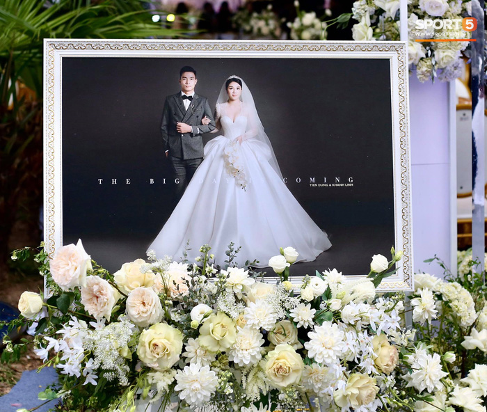 Đám cưới Tiến Dũng và Khánh Linh ở Bắc Ninh: Mời hơn 1500 khách, quà cảm ơn trao tay ngọt ngào-8