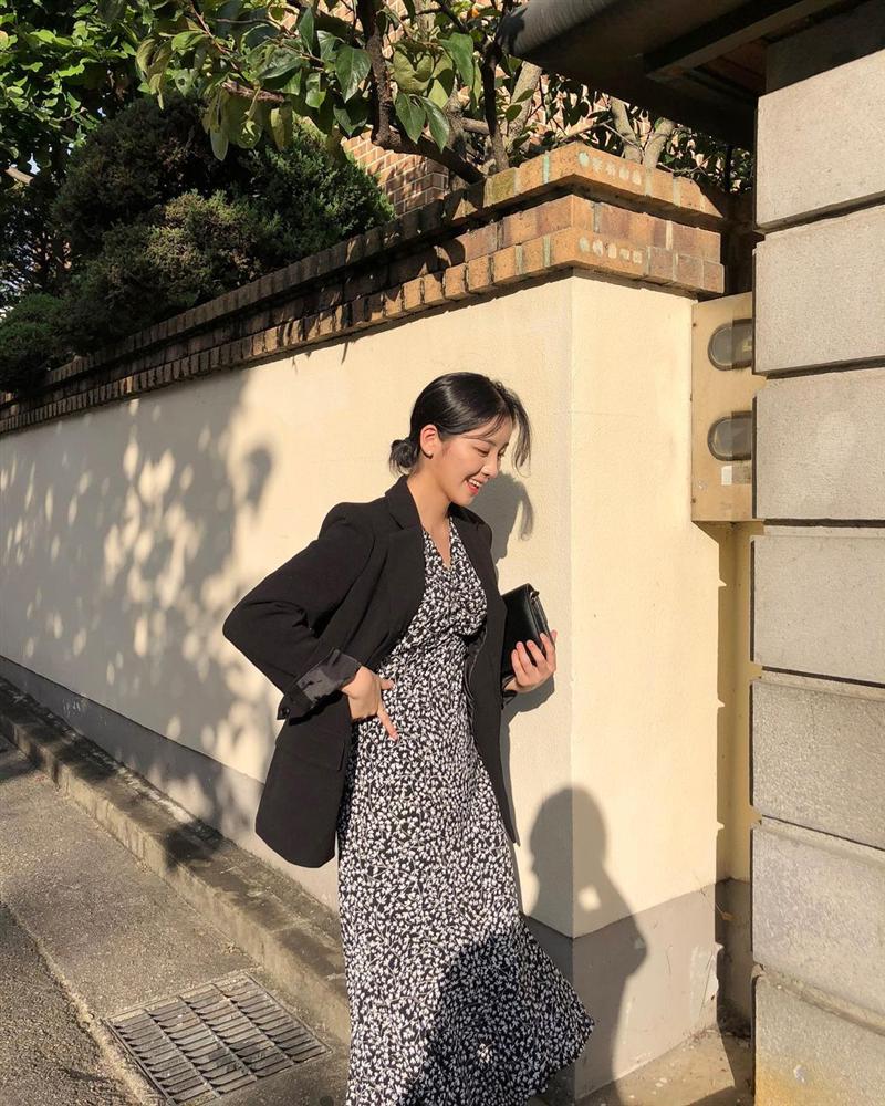 4 items được hội fashionista mặc đi mặc lại, khẳng định đã sắm là không hối hận vì style sẽ lên tầm cao mới-11