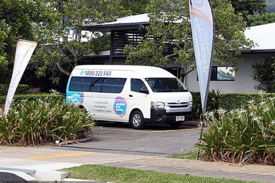 Bé trai 3 tuổi bị bỏ quên trên xe bus trường học, tử vong trong nhiệt độ 66 độ C, tình tiết vụ việc và lời khai của tài xế đầy đau xót