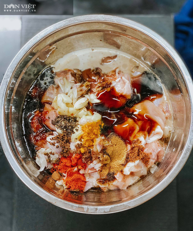 Bí quyết làm món gà xiên nướng bách vị siêu dễ lại siêu ngon-1