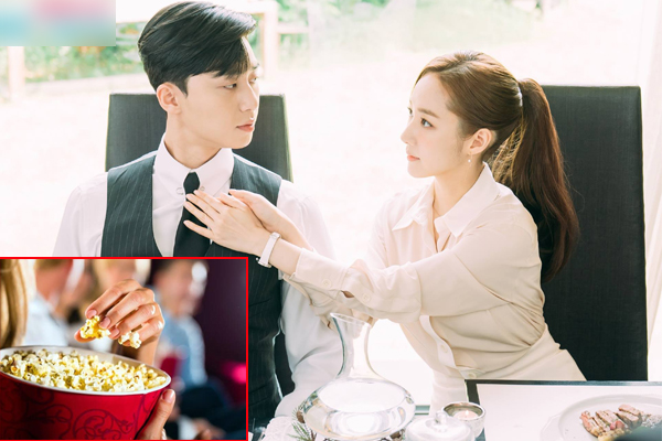 Khoảnh khắc bỏng ngô nổ như pháo hoa, phủ kín cả con phố-1