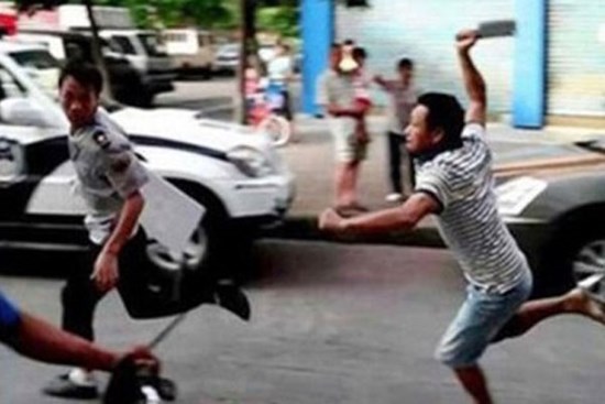 Hai nhóm thanh niên hẹn nhau huyết chiến như trong phim