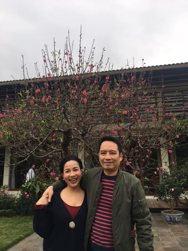 Diva Mỹ Linh khoe ảnh cưới trong trẻo, tiết lộ đã 23 năm vẫn ngủ chung giường cùng nhạc sĩ Anh Quân-3