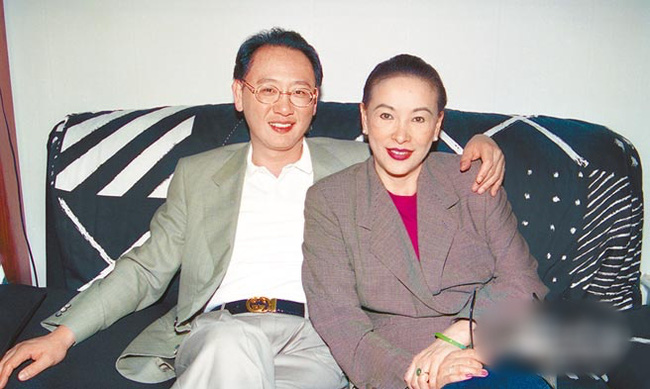 Bỗng dưng trở thành con nợ hàng triệu đô vì cưới nhầm chồng, 40 năm sau người phụ nữ trở thành người chiến thắng, đứng trên cơ ngơi kếch xù-5