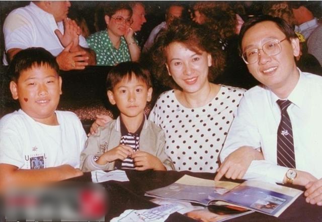 Bỗng dưng trở thành con nợ hàng triệu đô vì cưới nhầm chồng, 40 năm sau người phụ nữ trở thành người chiến thắng, đứng trên cơ ngơi kếch xù-6