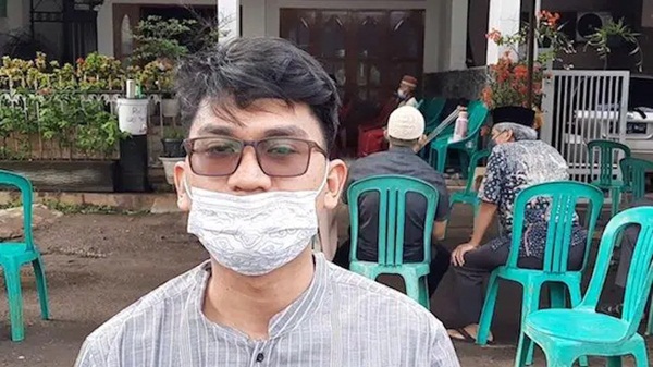 Vụ máy bay rơi ở Indonesia: Hành động bất thường của vợ cơ trưởng và bài đăng cuối cùng của 3 mẹ con hành khách trước khi lên chuyến bay định mệnh-5