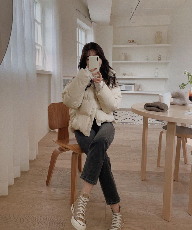 Cần kíp nhất lúc này là 12 cách diện áo phao chuẩn thanh lịch, siêu tôn dáng cho nàng công sở vượt qua ngày rét đậm-9