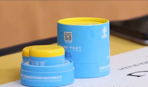 Con 5 tháng mặt mọc lông, tăng cân chóng mặt, bố mẹ sững sờ khi phát hiện bí mật nằm trong lọ kem dưỡng da hàng ngày-6