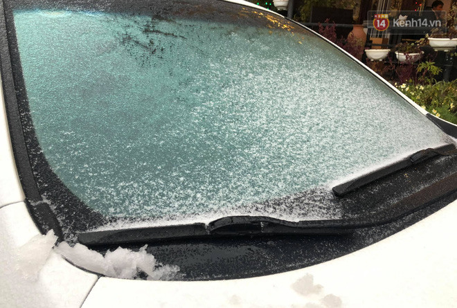 Ngay lúc này: Lào Cai tuyết phủ trắng xóa, Y Tý đẹp như châu Âu-7