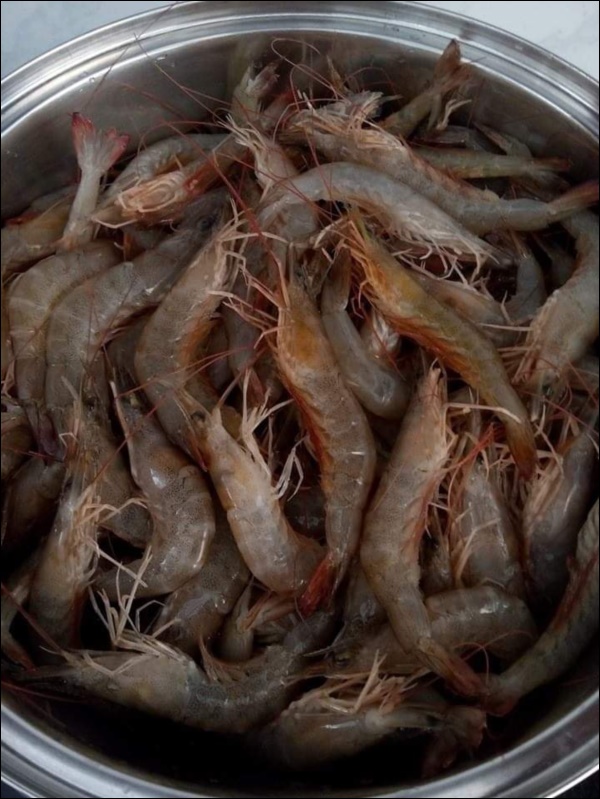 Chuẩn bị đón Tết, mẹ đảm tự làm tôm khô siêu ngon bằng nồi chiên không dầu, công thức đơn giản lại còn tiết kiệm được khối tiền mua bên ngoài-1