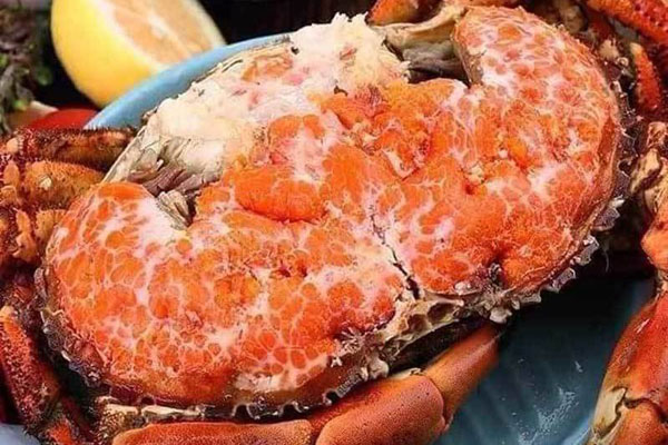 Cua biển khổng lồ giá chục triệu đồng/con, đại gia không tiếc mua về ăn-6