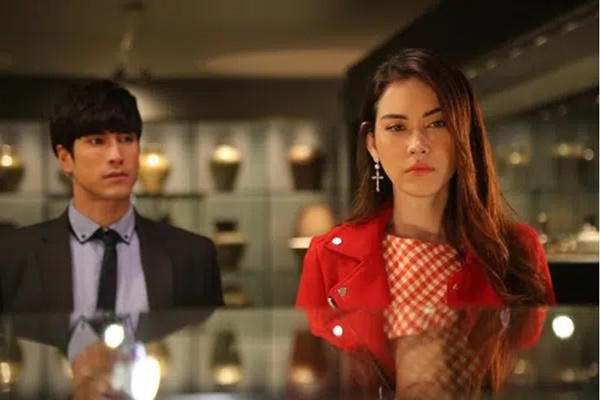 Nghe thấy chồng ví con riêng của vợ như của nợ, cô vợ mới cưới để lại một thứ rồi đưa con bỏ đi khiến chồng xanh mặt-3