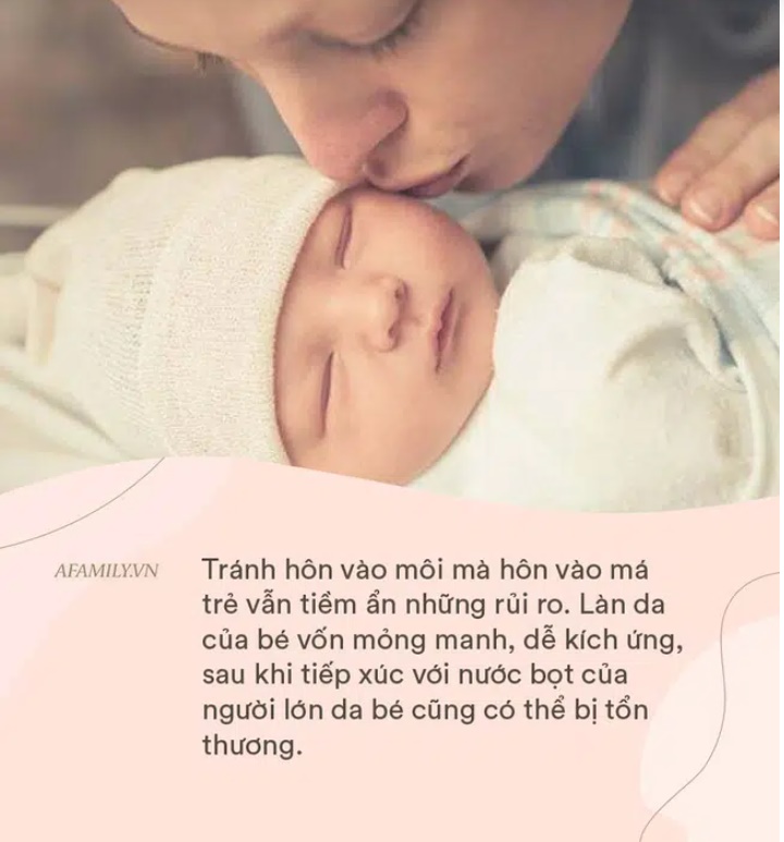 Đang âu yếm con gái mà trên mặt ông bố lại quấn mấy lớp nilon, biết nguyên do ai cũng khen hết lời-3