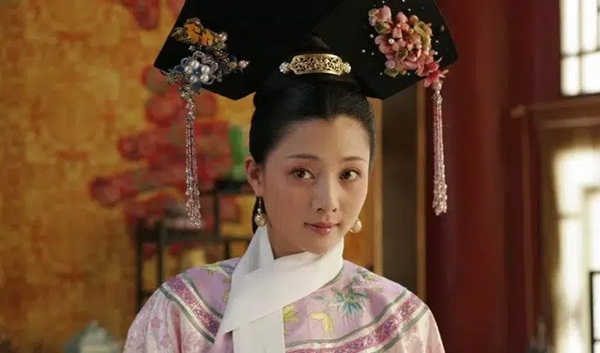 Chuyện phi tần nhà Thanh đột tử vì quá sợ hãi: Nhập cung hàng chục năm nhưng luôn sống trong khổ cực, đến khi chết vẫn không thể nằm yên-1