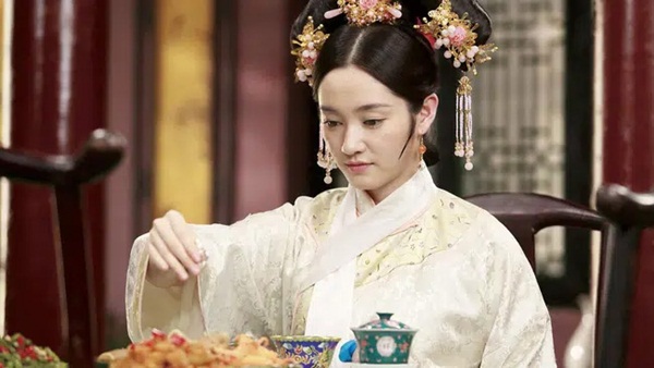 Chuyện phi tần nhà Thanh đột tử vì quá sợ hãi: Nhập cung hàng chục năm nhưng luôn sống trong khổ cực, đến khi chết vẫn không thể nằm yên-2
