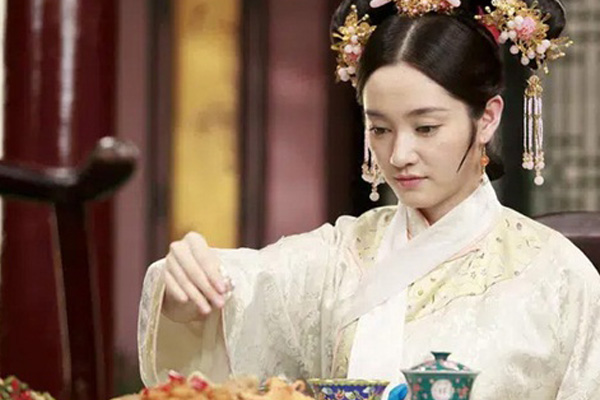 Nàng phi tần có gia thế hiển hách nhất của Hoàng đế Gia Khánh: Không được sủng ái dù chỉ một giây, hiu quạnh hàng chục năm ở hậu cung nhà Thanh-2