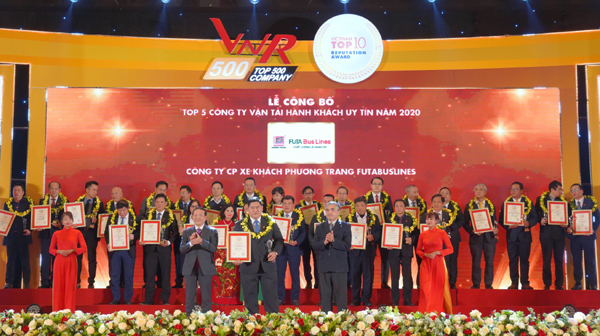 Phương Trang vào top 5 công ty uy tín ngành vận tải và logistic 2020-1