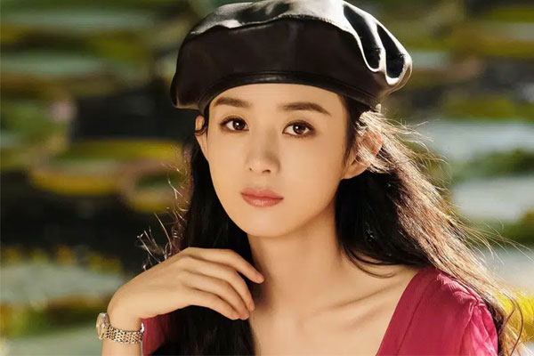 Bé gái tắc ruột vì hội chứng ăn tóc-1