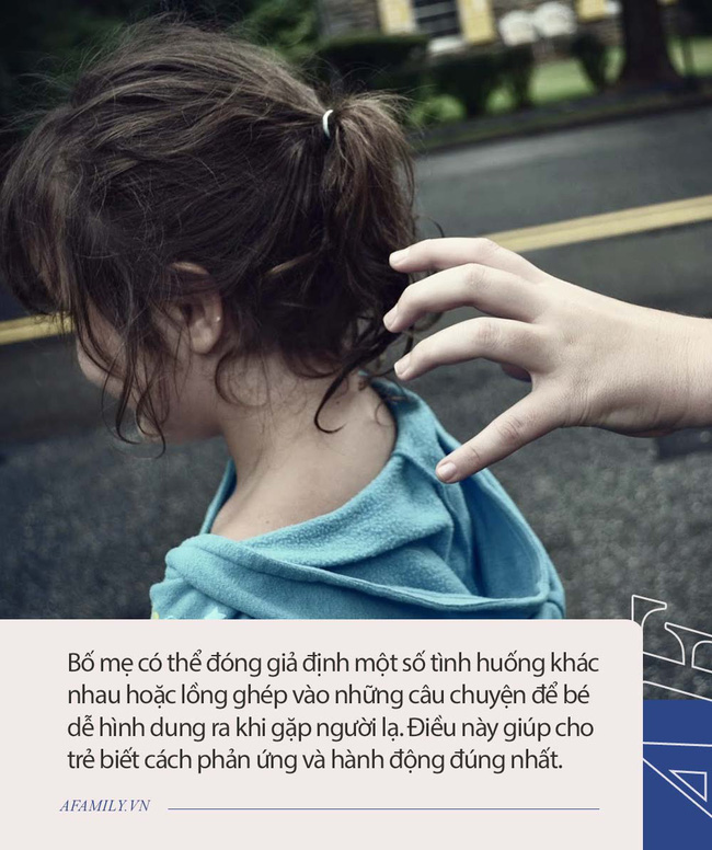 Để con không bị lạc nơi đông người, bà mẹ này đã có 1 cách độc nhất vô nhị, từ giờ đưa con đi chơi vô tư-3