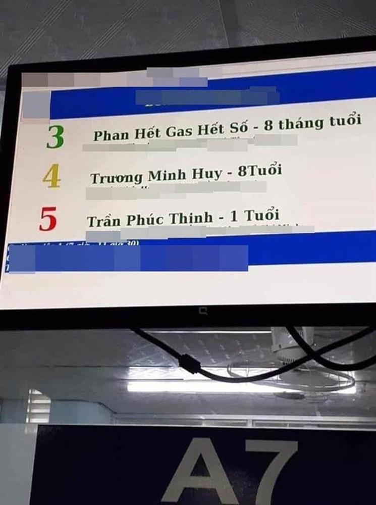Cộng đồng mạng xôn xao về vị khách có tên Donand Trum theo phong cách Việt Nam độc nhất vô nhị-2