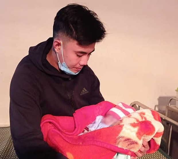 Nghệ An: Xót xa bé sơ sinh bị bỏ rơi bên lề đường giữa đêm lạnh giá, bên cạnh có bức thư nhờ nuôi-1