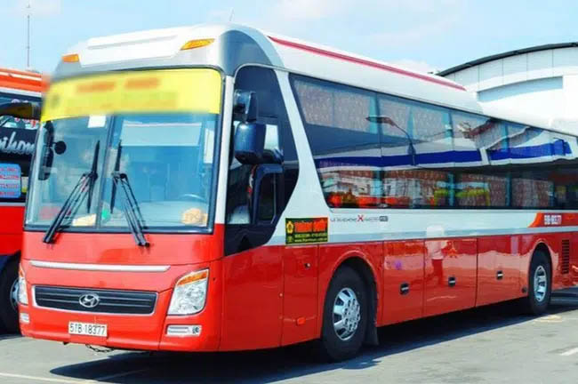 Cô gái bức xúc tố bị nhà xe bỏ quên ở Đà Lạt, thức dậy ở một nơi xa trong chiếc xe khóa trái nhưng lại bị nạt nộ vì... ngủ quên-2