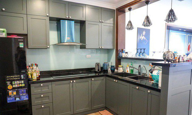 Cơ ngơi của MC Vân Hugo: 1 căn hộ cao cấp ở Hà Nội, 1 biệt thự trắng ở Sài Gòn, nhìn đâu cũng mê-5