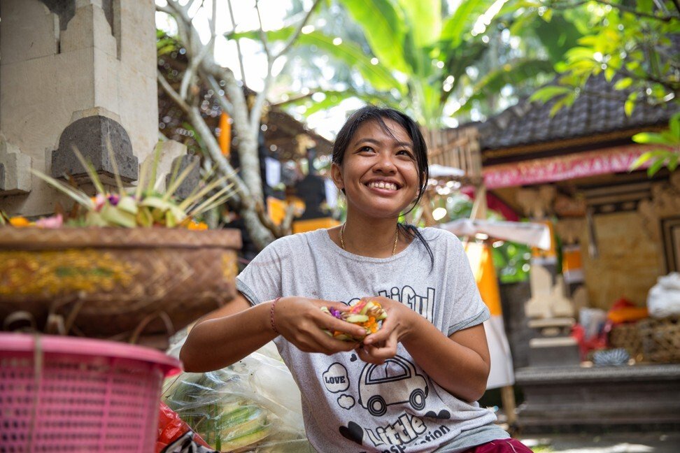 Có một địa ngục ở giữa thiên đường du lịch Bali: Nơi bệnh nhân tâm thần đang bị xiềng xích bởi tục lệ truyền thống man rợ-7