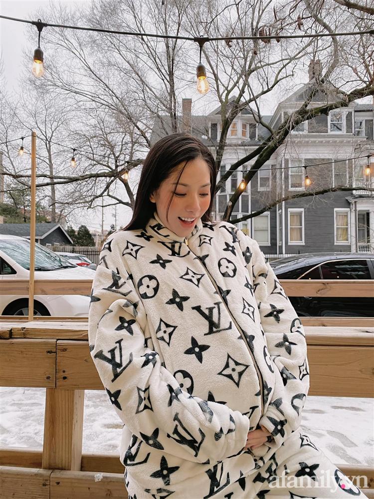 Hot mom có gần 200 nghìn người theo dõi trên MXH: Mang thai đến tháng cuối chỉ tăng 10kg, chỉ cách ăn uống vào con đơn giản không tưởng-7