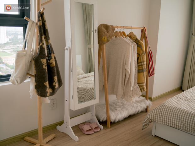 Trang Hý chơi sang ở một mình một nhà rộng 120m2 với 3 phòng ngủ, nội thất rẻ đến bất ngờ-9