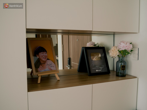 Trang Hý chơi sang ở một mình một nhà rộng 120m2 với 3 phòng ngủ, nội thất rẻ đến bất ngờ-13