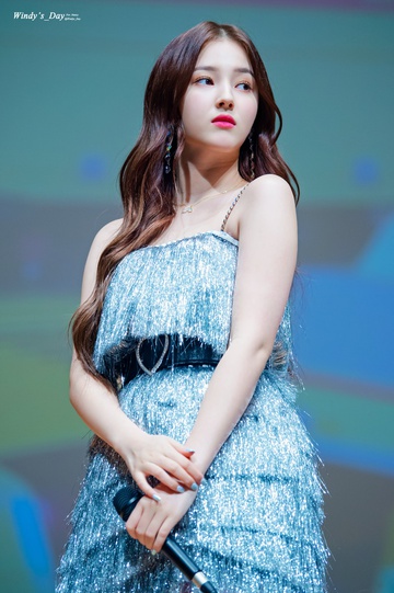 Thiên thần lai Nancy: Mọi người chỉ quan tâm đến thân hình của tôi-1