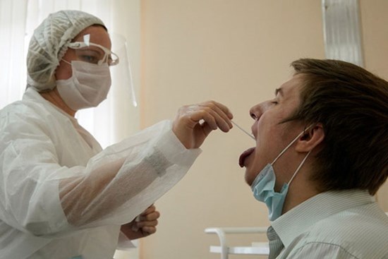 Phát hiện sốc về virus SARS-CoV-2 trong một bệnh nhân Nga