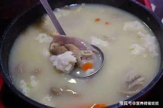 Có 3 đặc điểm này ở vùng đầu, nguyên nhân rất có thể do nhồi máu cơ tim, 4 nhóm người tốt nhất nên đi kiểm tra ngay-5