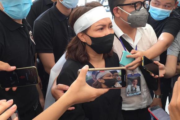 Việt Hương: Sau đám tang anh Chí Tài, chị Phương Loan liên tục gọi điện cho tôi-4