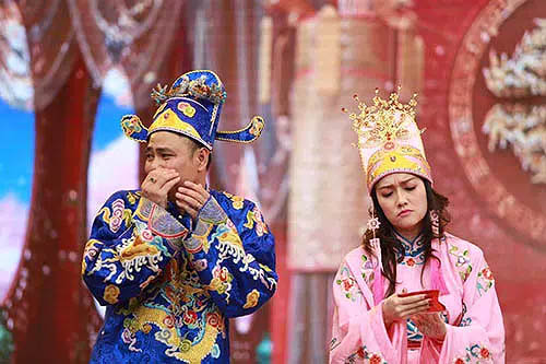 Táo Quân 2021: Vân Dung đóng Táo Y tế, Tự Long sẽ làm Táo Xã hội?-2