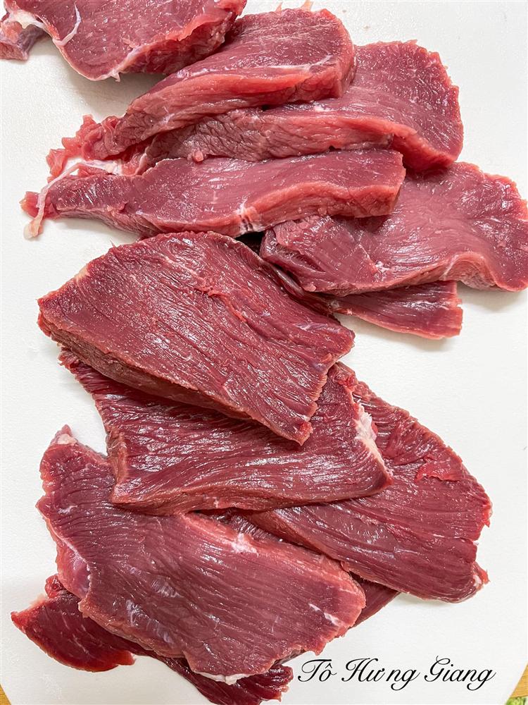 Mách bạn cách chế biến món thịt bò khô thơm ngon chuẩn vị, ngày Tết đãi khách nhâm nhi vừa sang vừa độc đáo-2