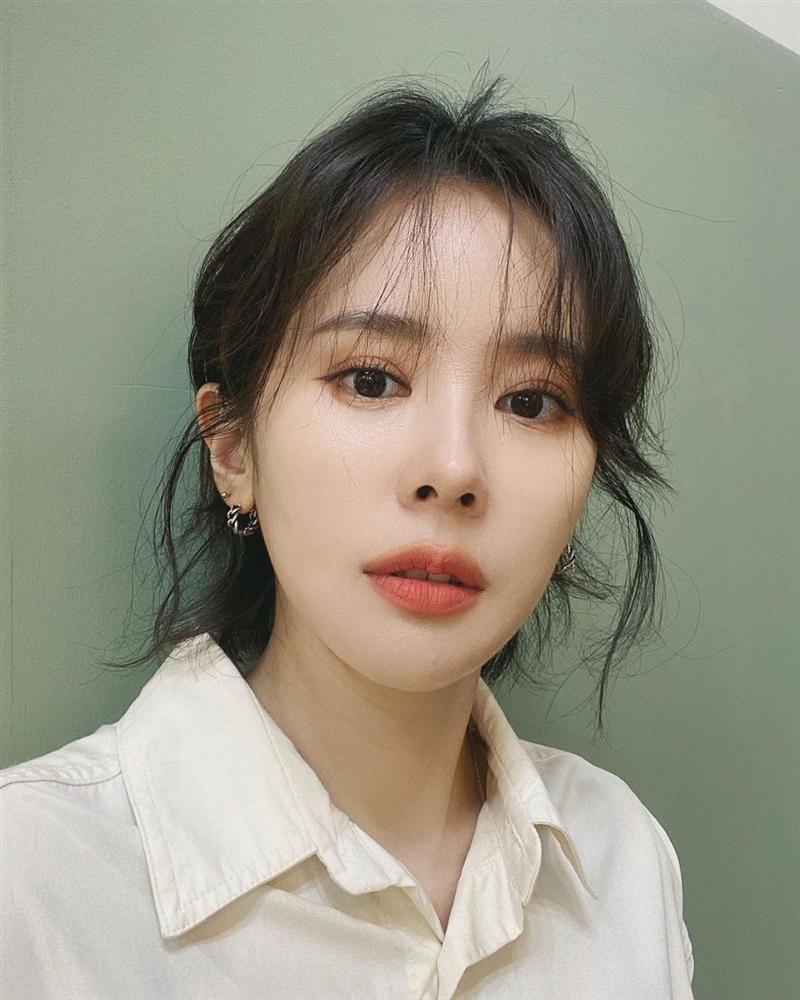 Những món đồ mỹ phẩm dùng quá nhiều sẽ dễ tổn hại nhan sắc, các nàng lưu ý kẻo bị tác dụng ngược khi làm đẹp-1