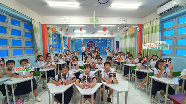 iSMART ra mắt chương trình hỗ trợ giáo viên tiếng Anh-3