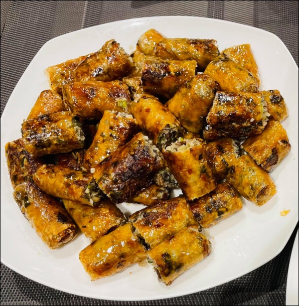 Lã Thanh Huyền đón Tết sớm, bàn ăn toàn món ngon truyền thống, riêng bánh chưng rán hấp dẫn hợp cảnh ngày đông lạnh-4