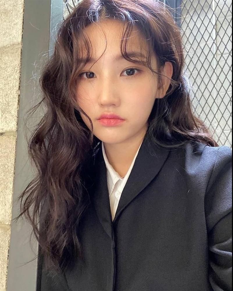 Có tận 4 kiểu tóc tỉa layer xinh mê hồn cho bạn chọn để Tết này được khen là đẹp và sang hơn năm ngoái bao nhiêu-14