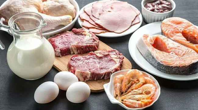 Ăn quá nhiều protein sẽ làm tổn thương thận, tăng nguy cơ ung thư, 5 dấu hiệu cảnh báo bạn ăn quá nhiều protein-1