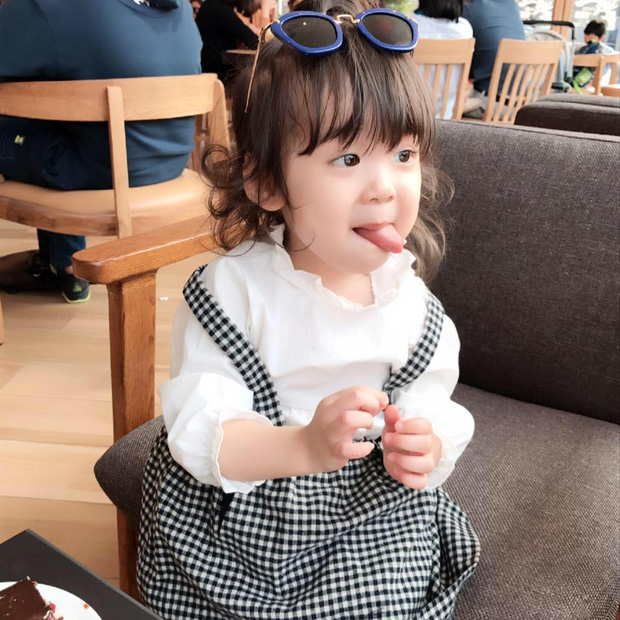 Clip con gái dặn dò” bố không được uống bia, hút thuốc và nhớ phải chăm sóc con bằng hàng loạt lý lẽ siêu đáng yêu-1